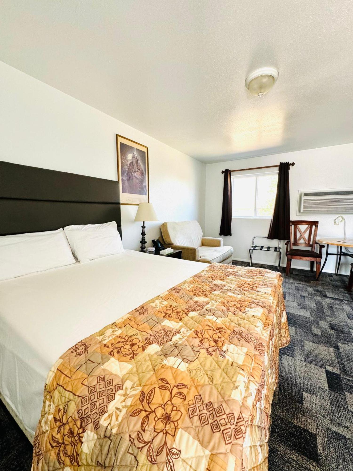 Americas Best Value Inn Salmon Extérieur photo